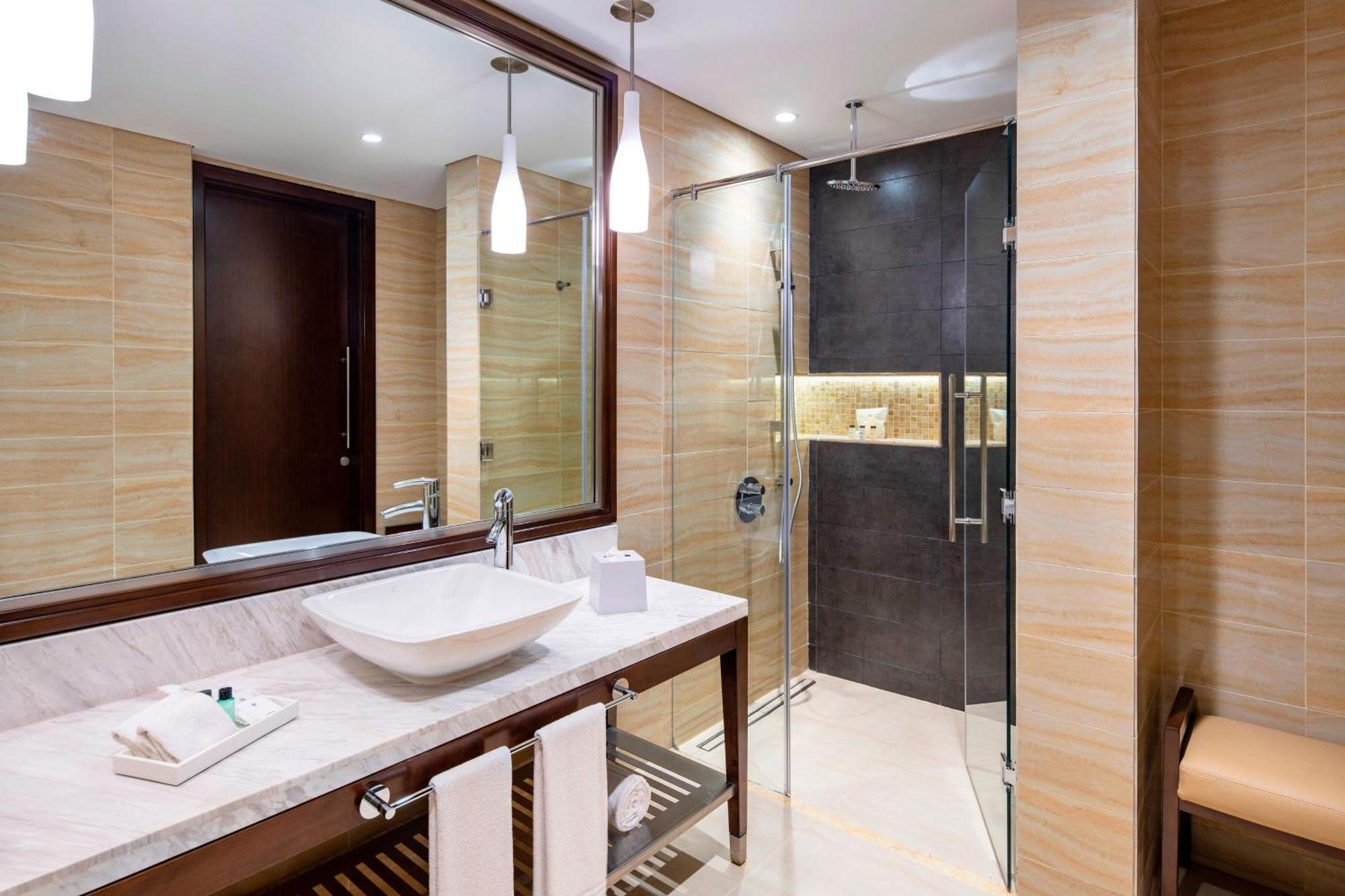 Four Points By Sheraton Sharjah Ngoại thất bức ảnh